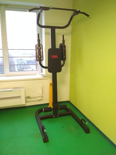 Тренажер пресс-турник-брусья REBEL V15 Тренажер пресс-турник-брусья REBEL V15