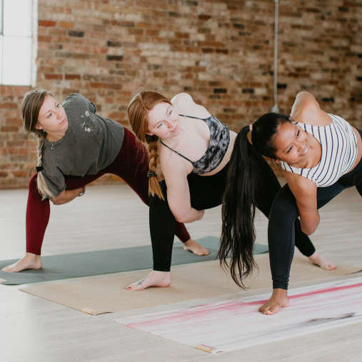 Коврик для йоги HUGGER MUGGER Sattva Jute Mat 170 см х 60 см х 0,3 см, бежевый Коврик для йоги HUGGER MUGGER Sattva Jute Mat 170 см х 60 см х 0,3 см, бежевый